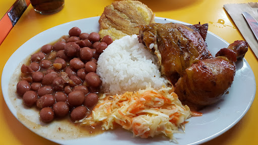 Asadero y Restaurante Kikiripollo Lenny's Asadero y Restaurante Kikiripollo Lenny's