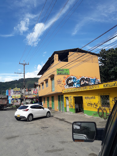 Montallanta y Almacén de Lubricantes Autopista Norte
