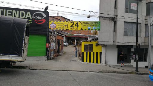 multiservicios los agustinos, (parqueadero, montallantas, llantas nuevas y de segunda)